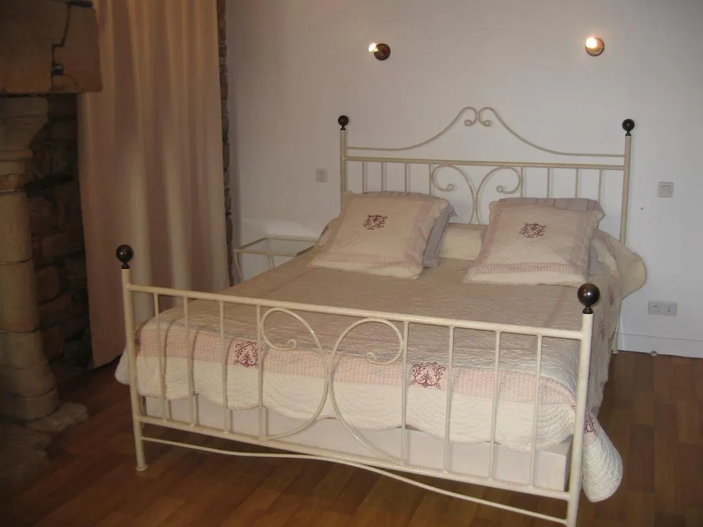 Auberge Saint Hernin Pluherlin 2*,